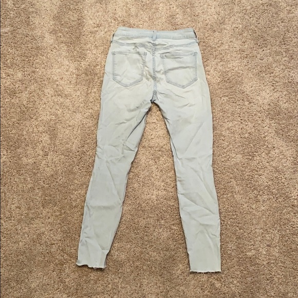 Size 2 Skinny Jeans - Picture 2 of 3